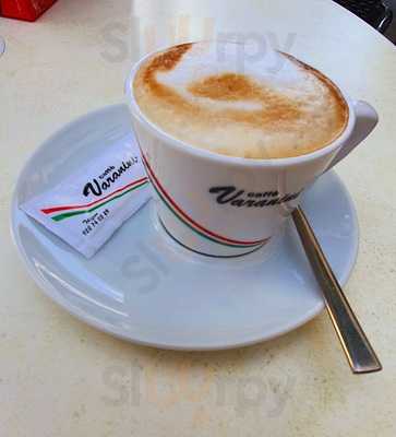 Cafetería & Crepería La Plaza