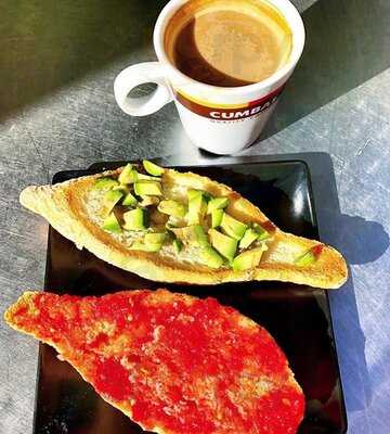 Cafetería Nueva Estación