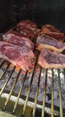 Sidrería Asador La Gabarra