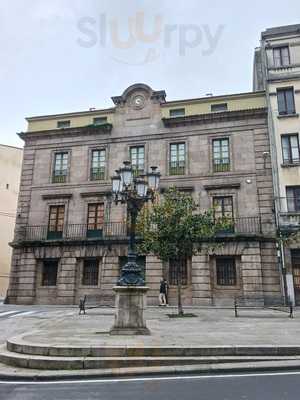 La Biblioteca