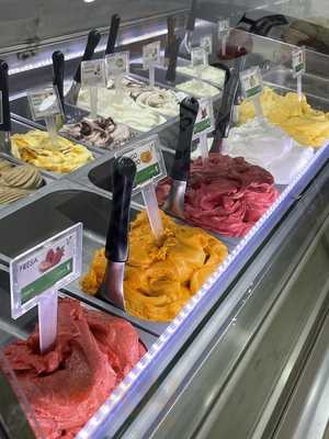 Heladeria La Nocciola Toscana