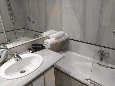 Hotel Granada Center