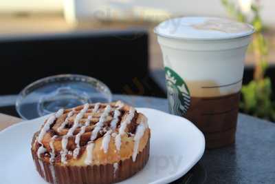 Starbucks Cc Parque Santiago 6