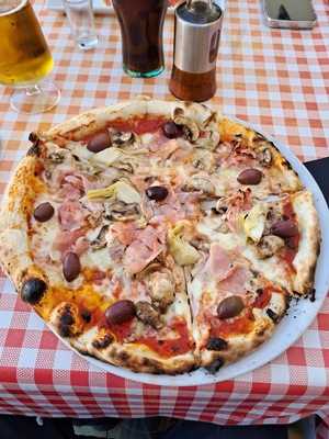 Le Pizze E Le Paste D'italia