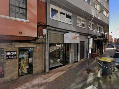 Jamoneria Vinoteca La Iberica