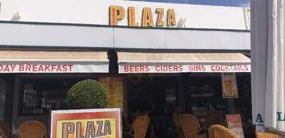 Plaza Bar