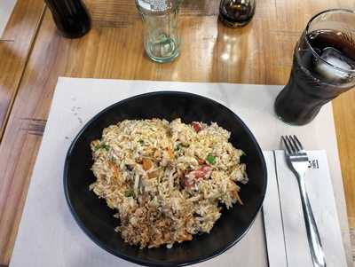 Padthaiwok. Pza. Einstein