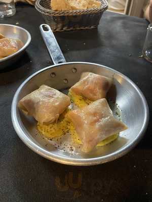 Taberna El Huevo Roto