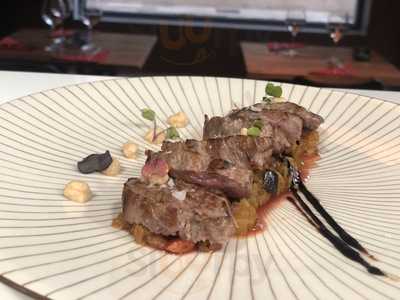 Ses Portes Vermelles