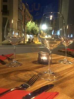 Ses Portes Vermelles