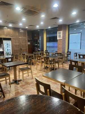 La Cueva De Ali Baba