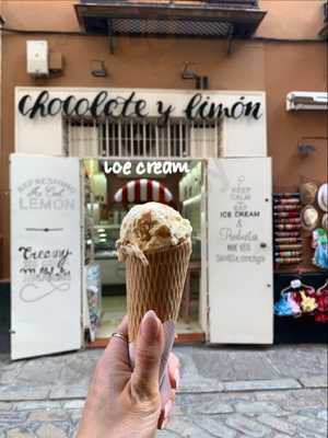 Heladeria Chocolate Y Limon