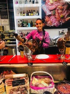 La Jamoneria De La Quinta