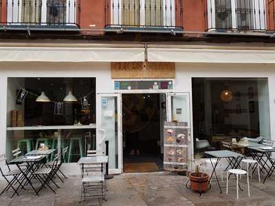 Dulces Dreams Boutique Hostel & Cafe Gallery