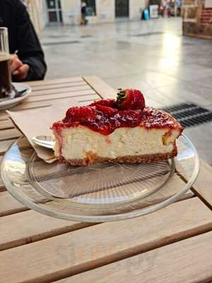 Dulces Dreams Boutique Hostel & Cafe Gallery