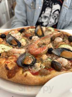 Pizzeria La Rusticana