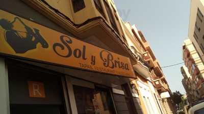 Sol Y Brisa