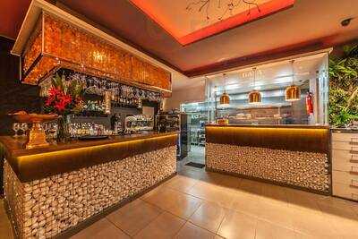 Cabana Restaurant & Cocktail Bar