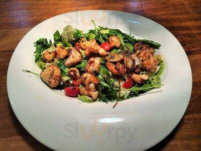 Cabana Restaurant & Cocktail Bar