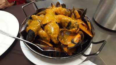 Jamoneria V&m Marisqueria