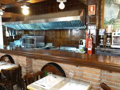 Jamoneria V&m Marisqueria