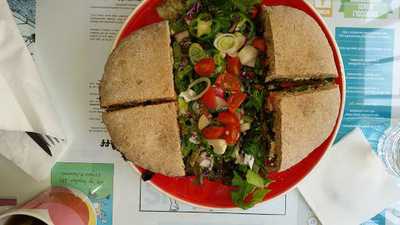 Chirimoya Healthy Food Station