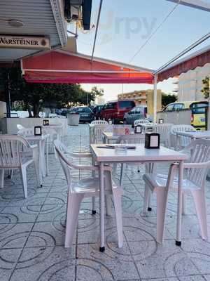 La Bodeguita Bodega Cristina