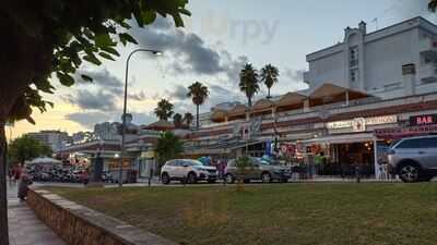 La Bodeguita Bodega Cristina