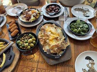 La Lola De Las Arenas