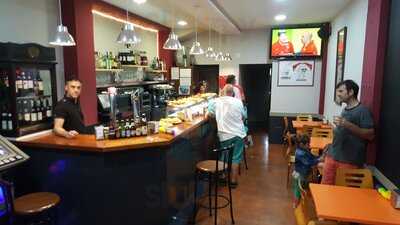 La Luna Bikes & Caffe