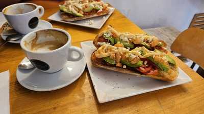 Coffea - Food, Coffee & Bread