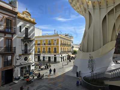 Perro Chiko Tapas Bar