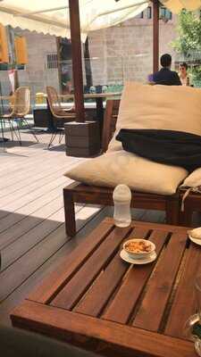 Mon Paris Restaurante Lounge