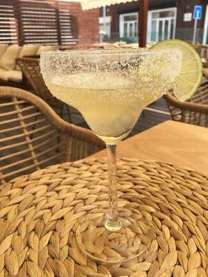 Mon Paris Restaurante Lounge