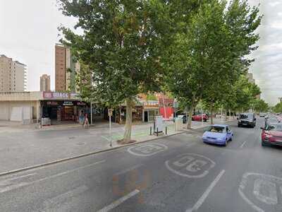 Florentine Salon De Te