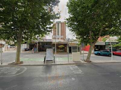 Florentine Salon De Te