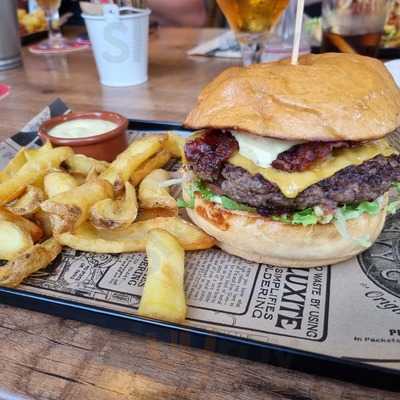 Cafeteria Restaurante Cel Blau