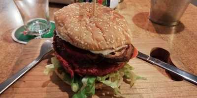 Light Frank Vegan Restaurant