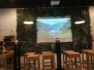 Entrepuertas Restaurante & Tapas