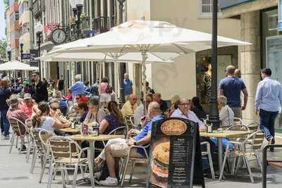 Mccarthy's Irish Pub Restaurante