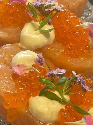 Rom Restaurant & Taverna