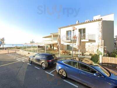 Rom Restaurant & Taverna