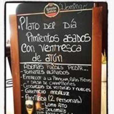 Tasca Napoleón Tapas & Cañas