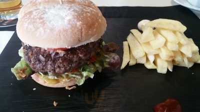 Tasca Napoleón Tapas & Cañas