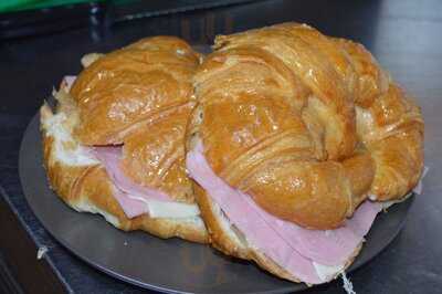 Cafetería Piscolabis La Planchita