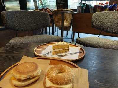Starbucks Navarra 8