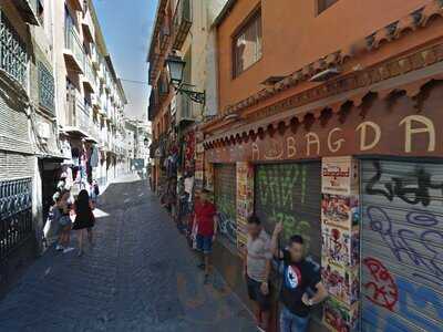 Bagdad Cafe - Photo 7