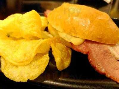 Gastrobar Restaurant