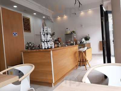 Pasteleria Cafe Arbona