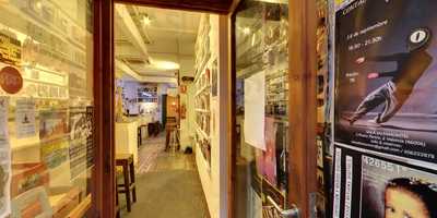 Slaughterhouse Food&books